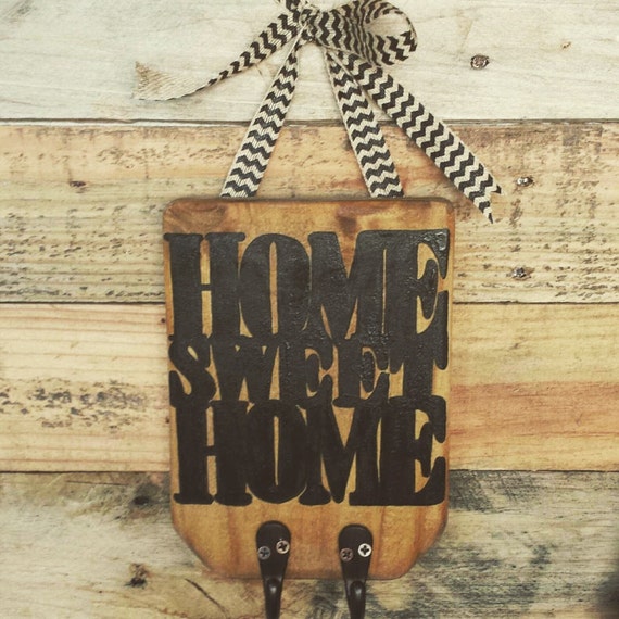 Home Sweet Home Keyring Holder by SCHomegrownCreations on Etsy