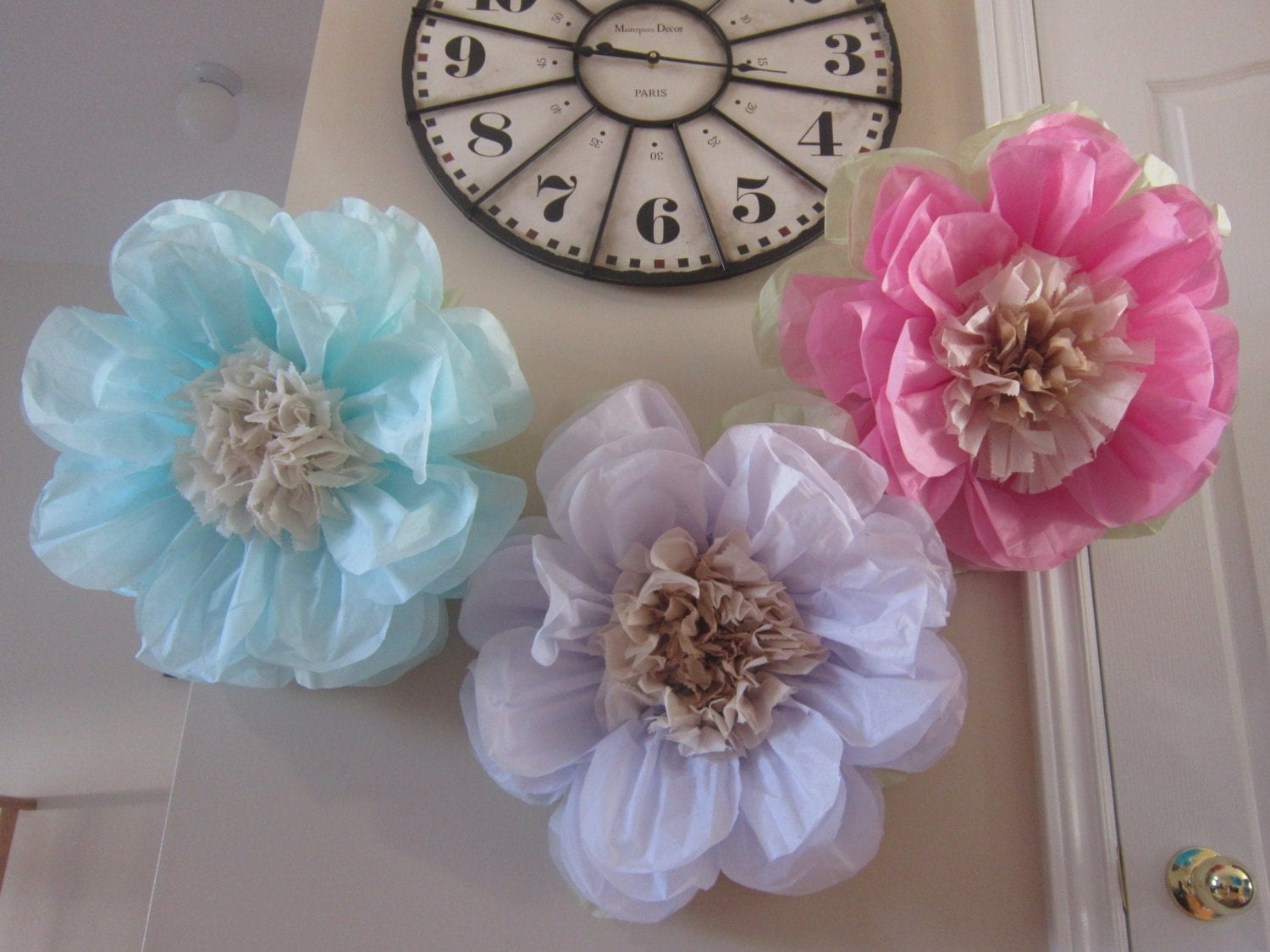 pom zag zig pom paper FLOWERS/Tissue flowers large by JJsFunNCreativeShop jumbo