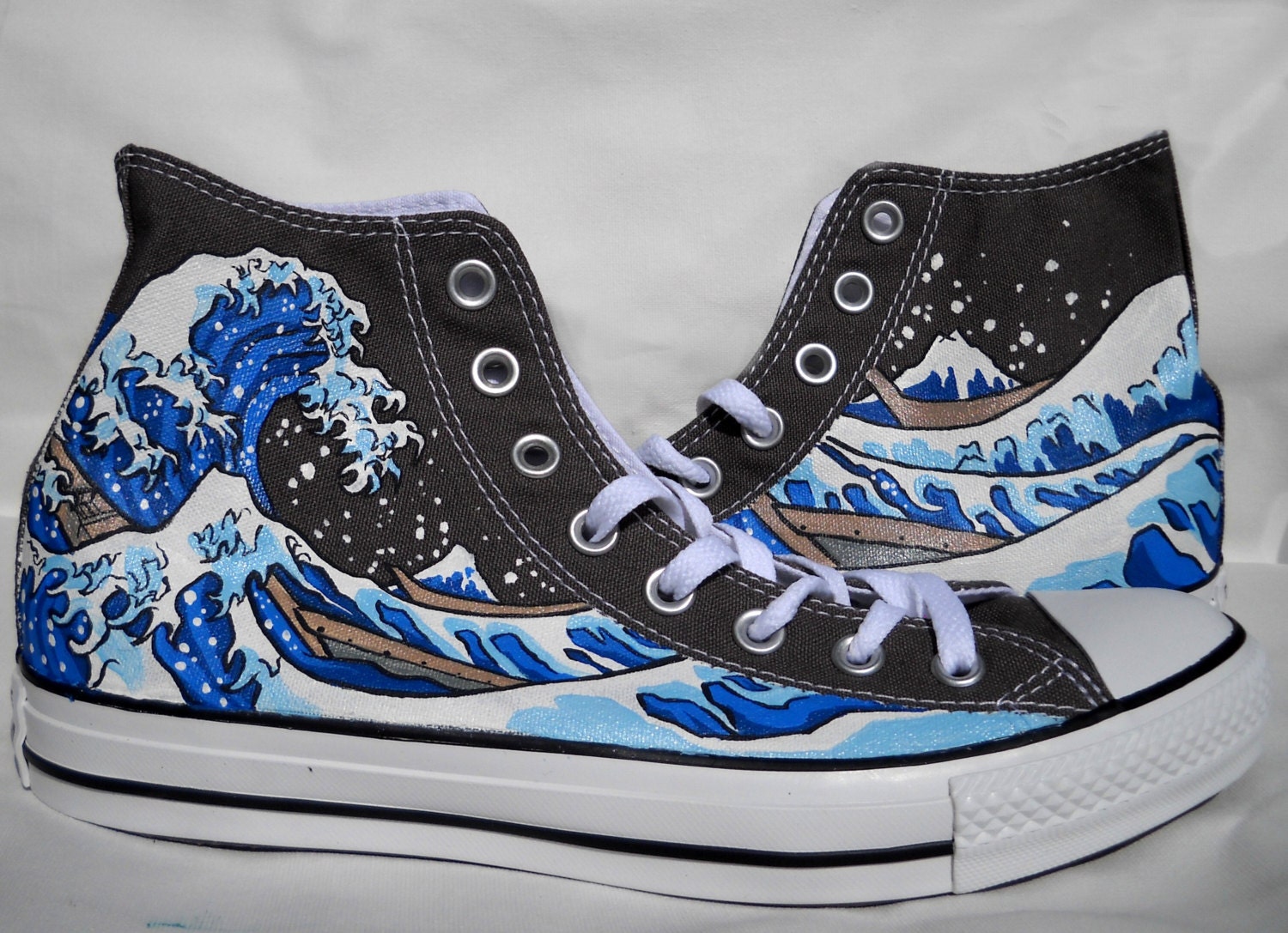 Hand Painted Converse Shoes The Great Wave Off Kanagawa