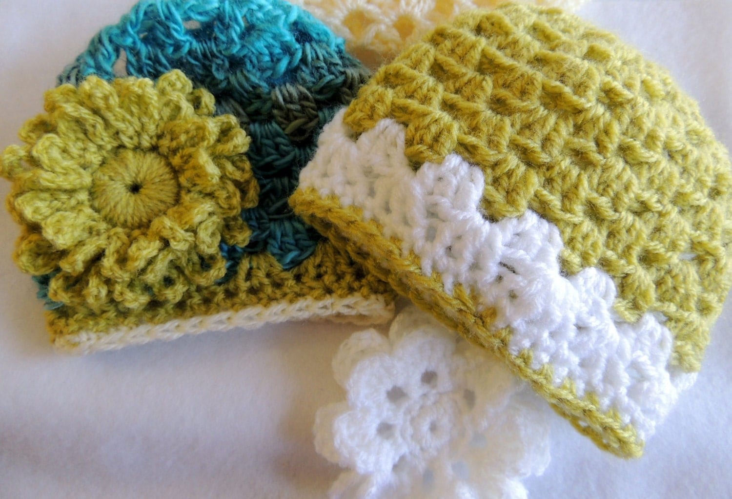 Pattern SUPER Fast Crochet Baby Hat plus Flower