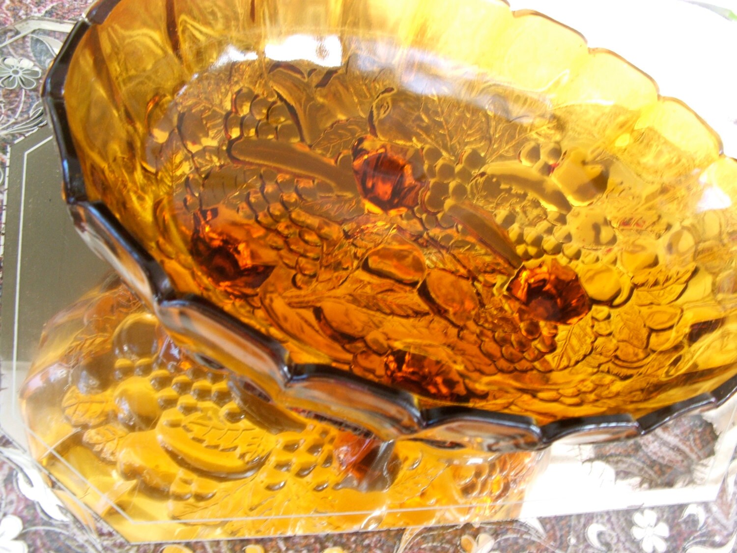 Vintage Indiana Amber Carnival Glass Fruit Bowl