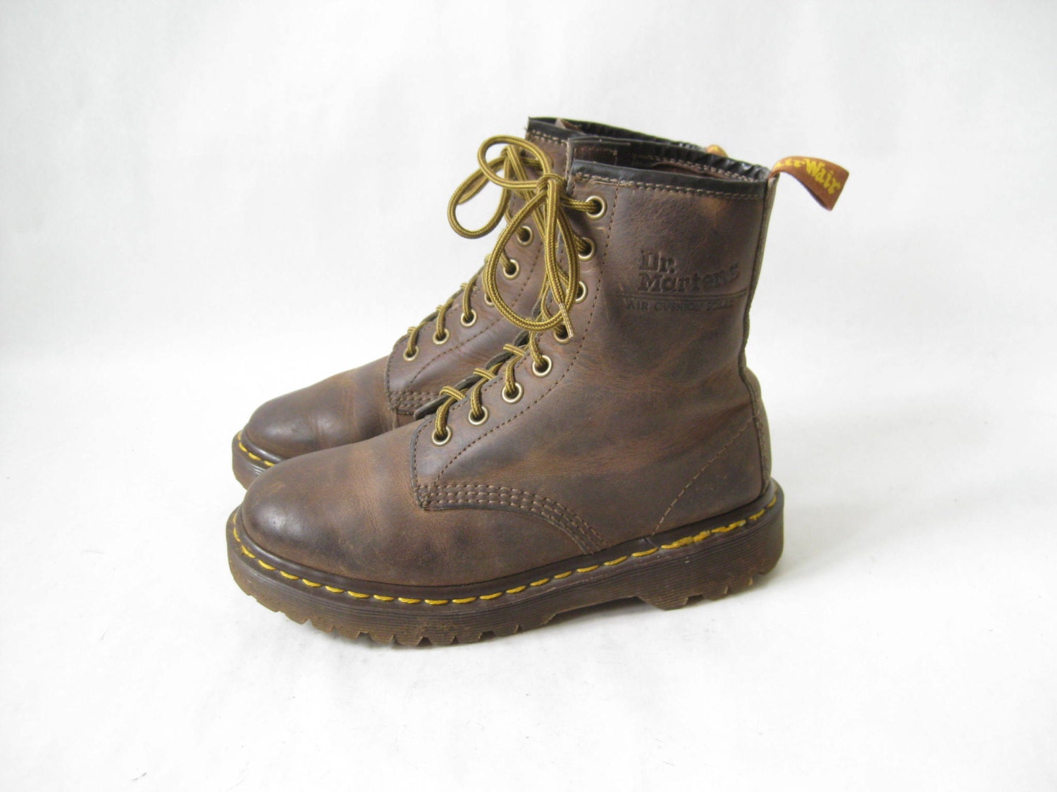 1460 vintage made in england lace up boots