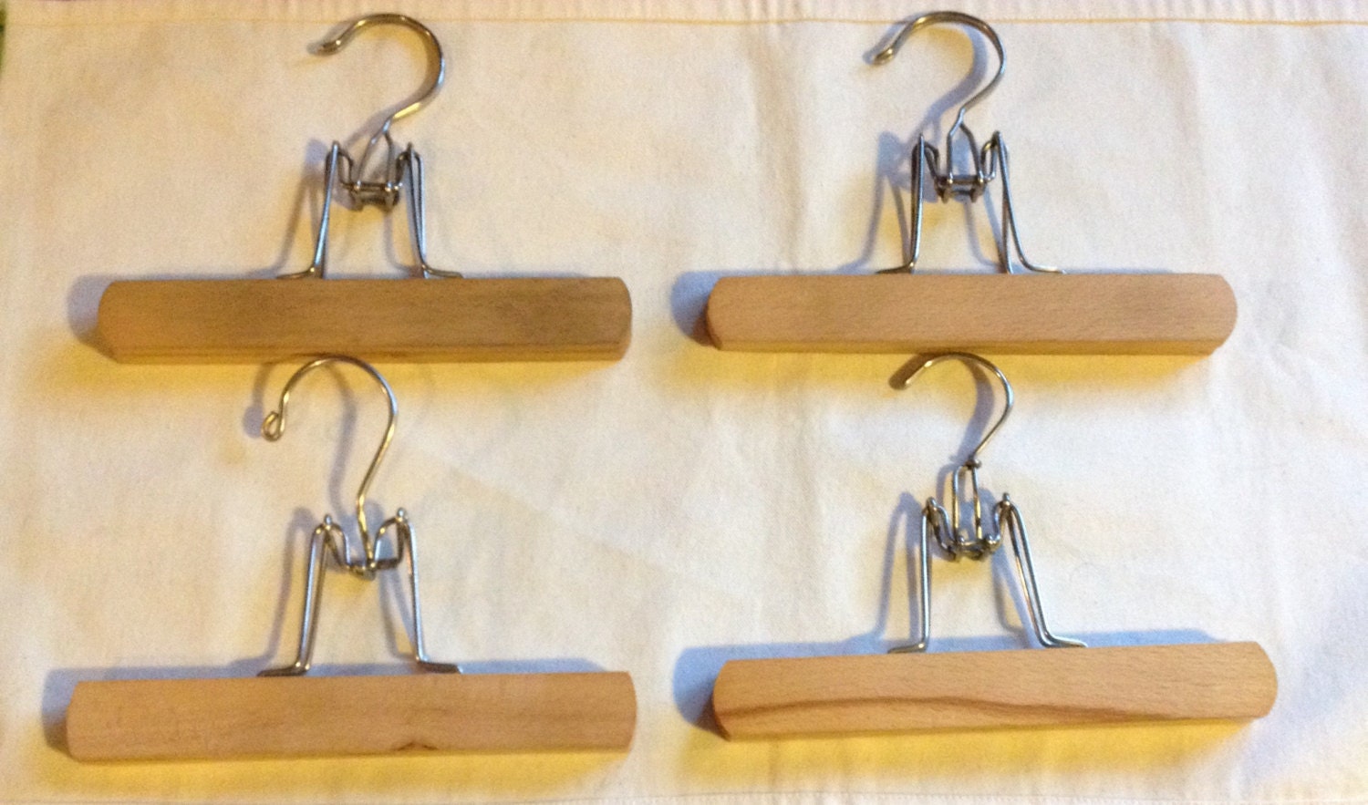 Vintage wooden pants/skirt hangers set of 4 Haute Juice