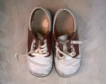 Popular items for vintage saddle shoes on Etsy