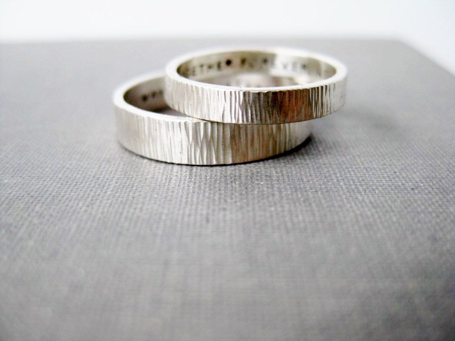 Personalized Couple Rings 3mm and 4mm His n' Hers