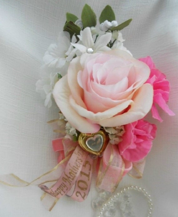 Mothers Day Corsage Mother of the Bride Flowers by rheasgifts