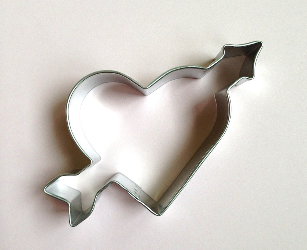 Heart with Arrow Cookie Cutter / Valentine Cookie Cutter