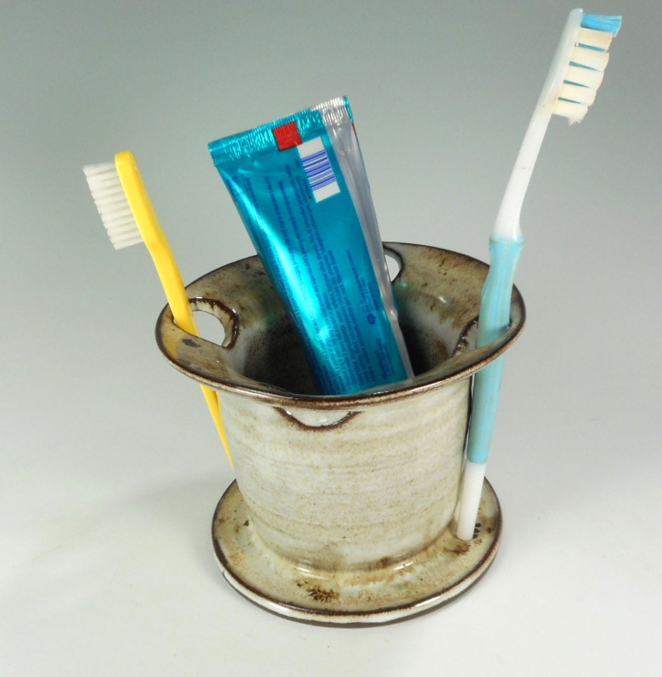 stoneware toothbrush holder