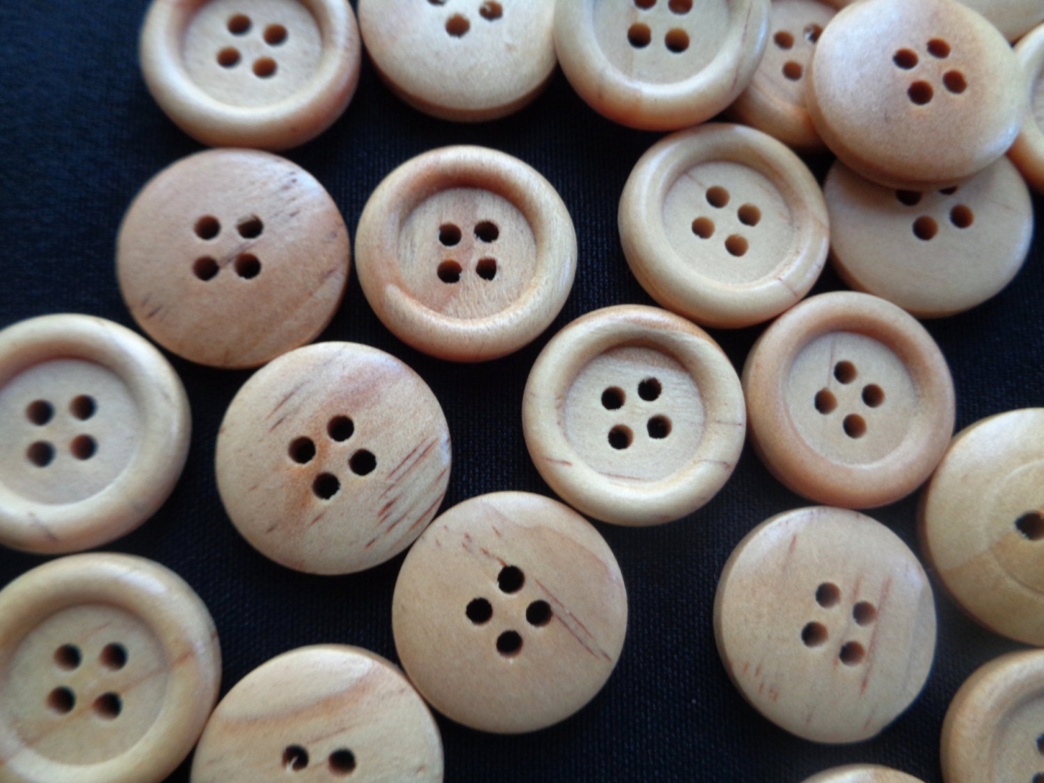 12 Vintage 3/4 Wooden Buttons Natural Wood Buttons for