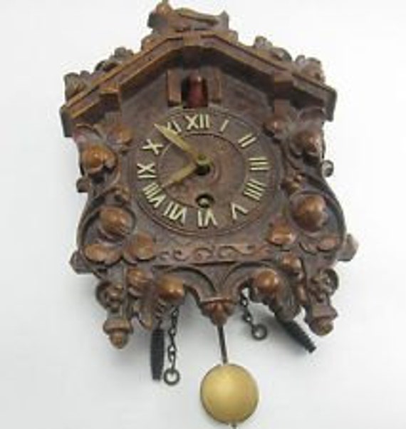 Vintage Keywind LUX CUCKOO Clock PENDULETTE by FortMyersRecycler