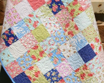 Aloha Girl Baby Quilt, Hawaiian Flowers, Navy Blue Coral Green, Nursery Crib Bedding, Patchwork Blanket, Beach Coastal Flowers, Sunnyside
