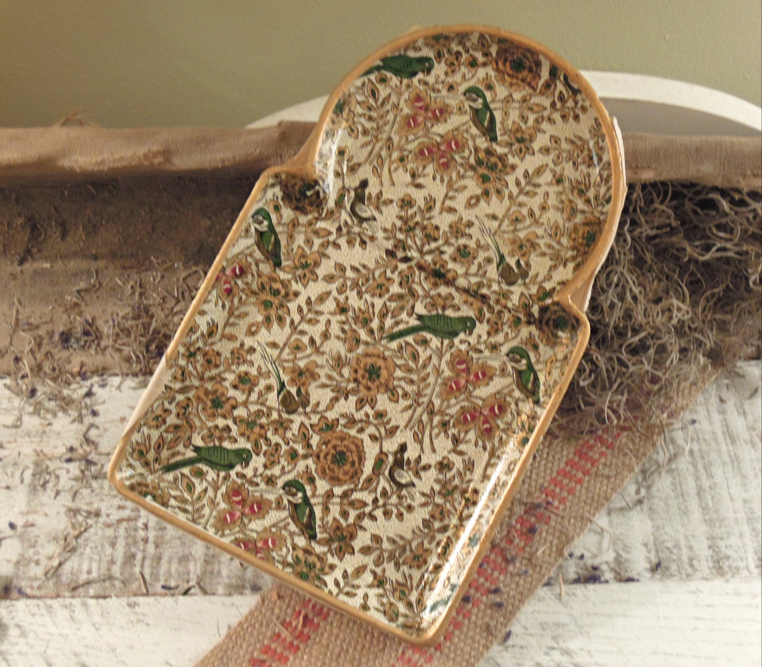 Four Vintage Japanese PapierMâché Trays / Made in Japan