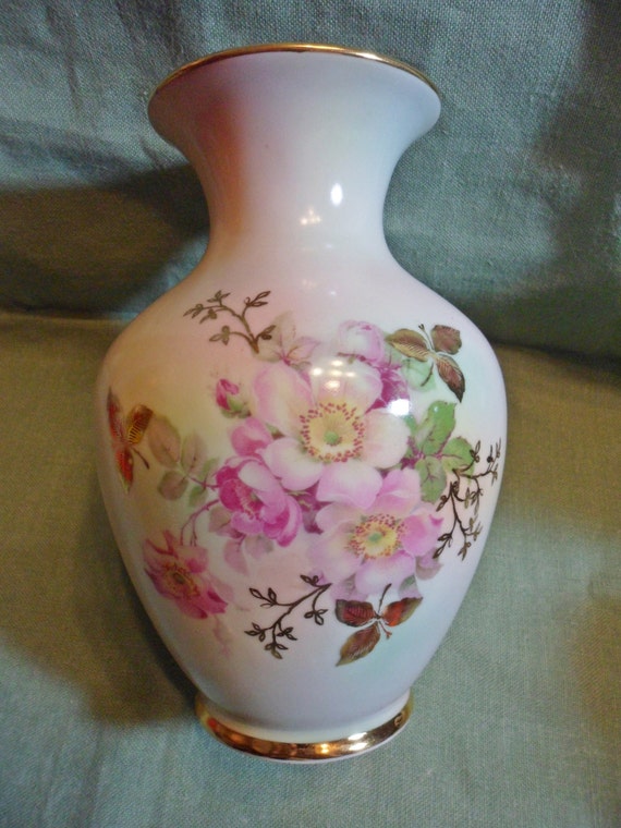 Vintage Schumann Arzberg Bavaria Wild Rose Blush 6-1/2 by JleCROW