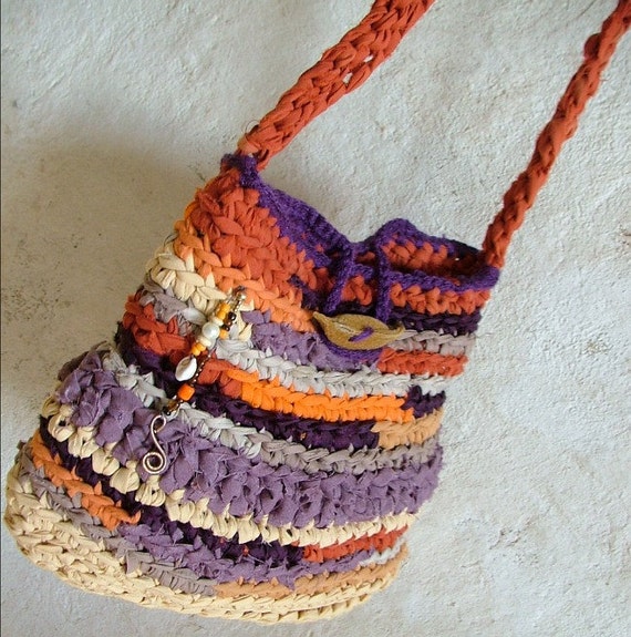 Rag bag crochet shoulder bag colorful fabric yarns with pod