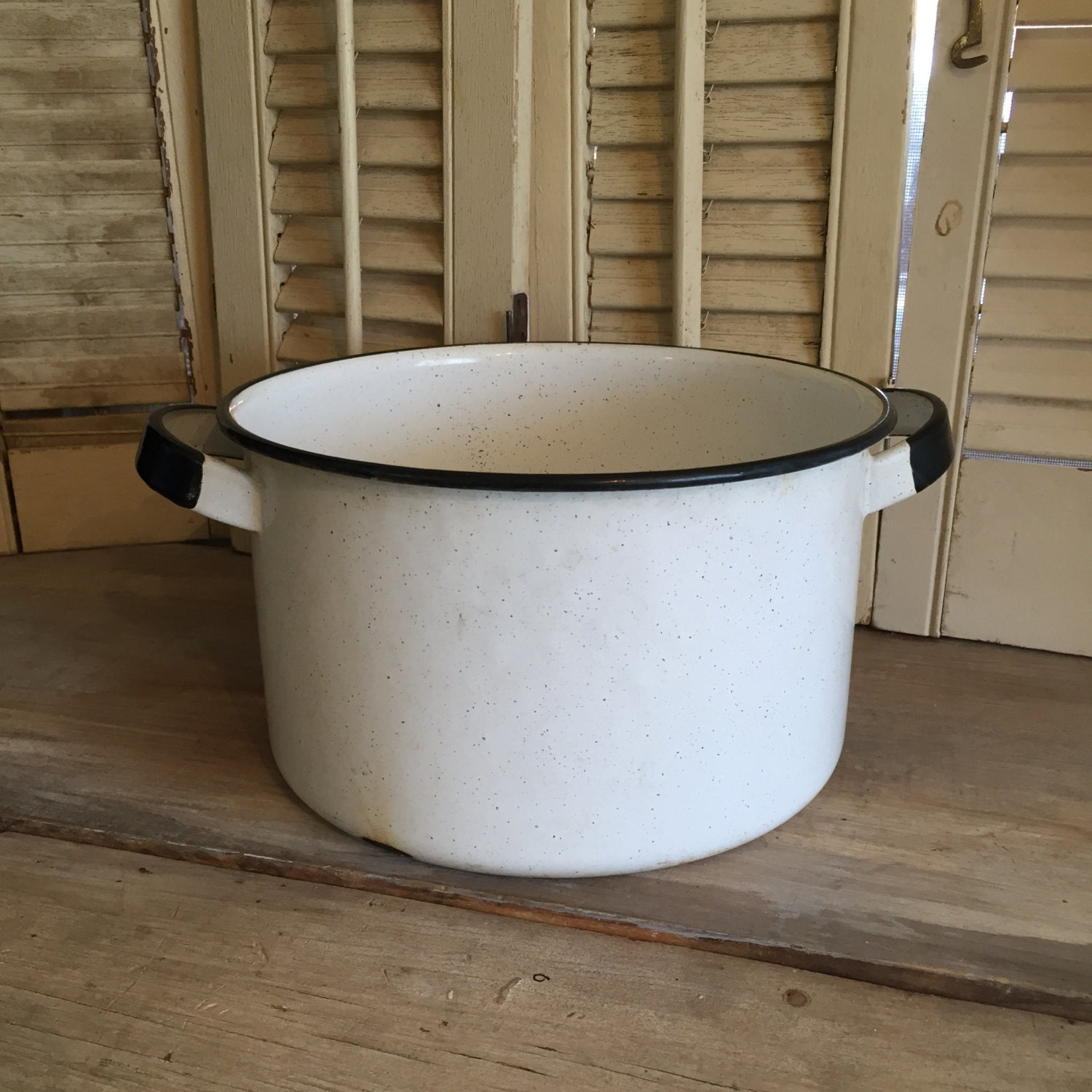 Enamel Pot White Pot