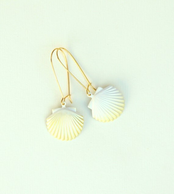 Sea Shell Earrings Clam Shell Earrings Ts For Her Under