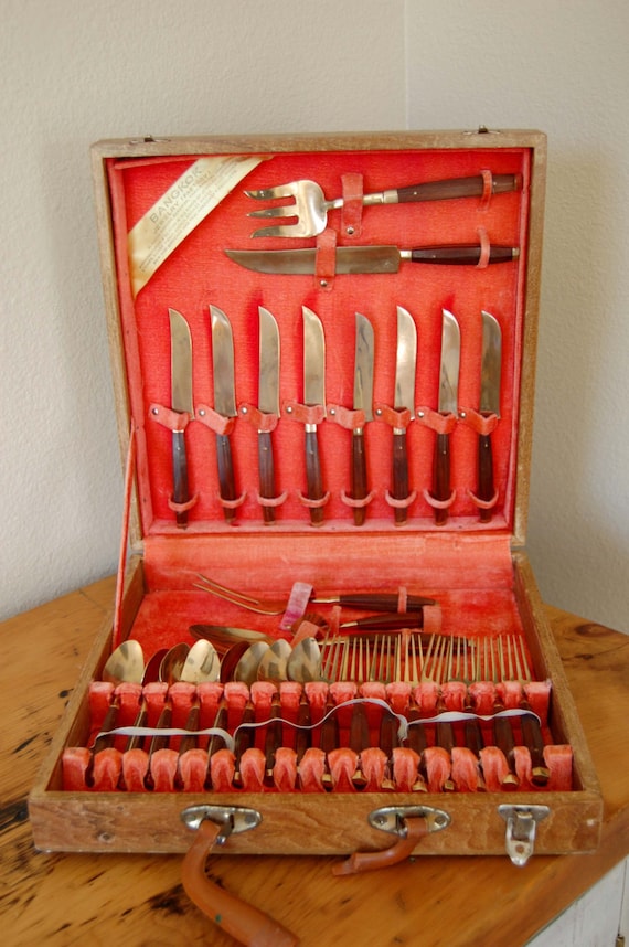 Vintage Bangkok Jewelry Factory Mid Century by TheEclecticInterior