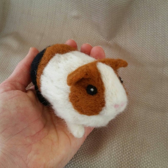 Needle Felted Guinea Pig by minifeet on Etsy