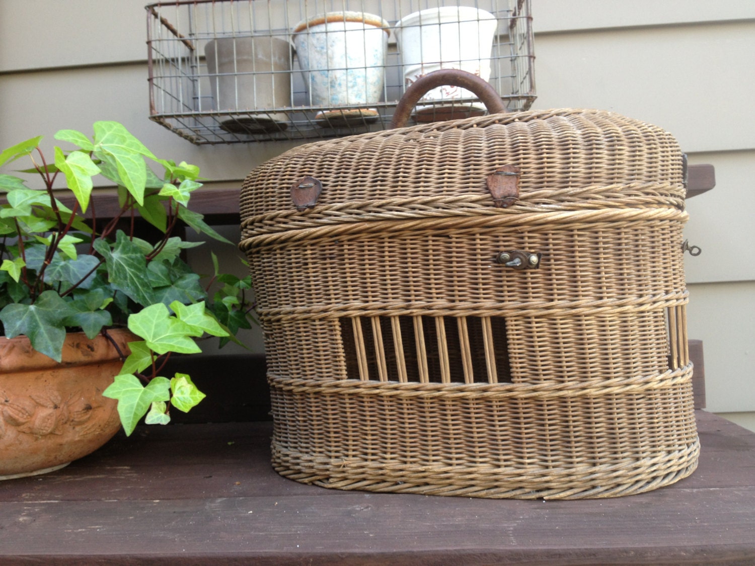 Vintage French Large Wicker Pigeon Carrier by JansVintageStuff