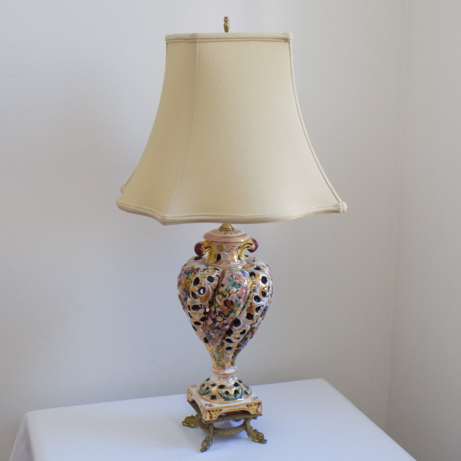 Antique Capodimonte Italy Hand Painted Porcelain Table Lamp