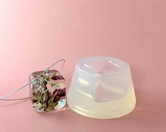 Cube Pendant Clear Silicone Mold, Create Your Resin Jewelry, Mould Supply (MP018)