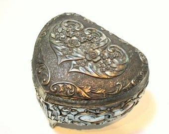 Popular items for vintage keepsake box on Etsy