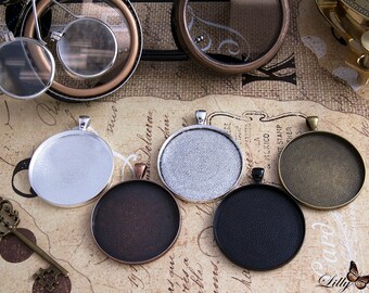 10 DIY 38mm 1.5 inch Textured Blank Photo Pendant Trays ~ Vintage & Antique Cabochon Bezel Settings ~ 38mm Pendant Trays ~