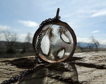 natural feather necklace, terrarium necklace, green feather, mariaela, boho, gypsy necklace, nature