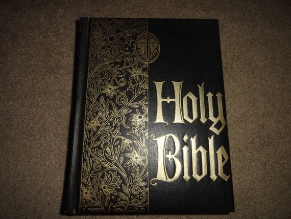 1969 Holy Bible Old and new testament red by ...
