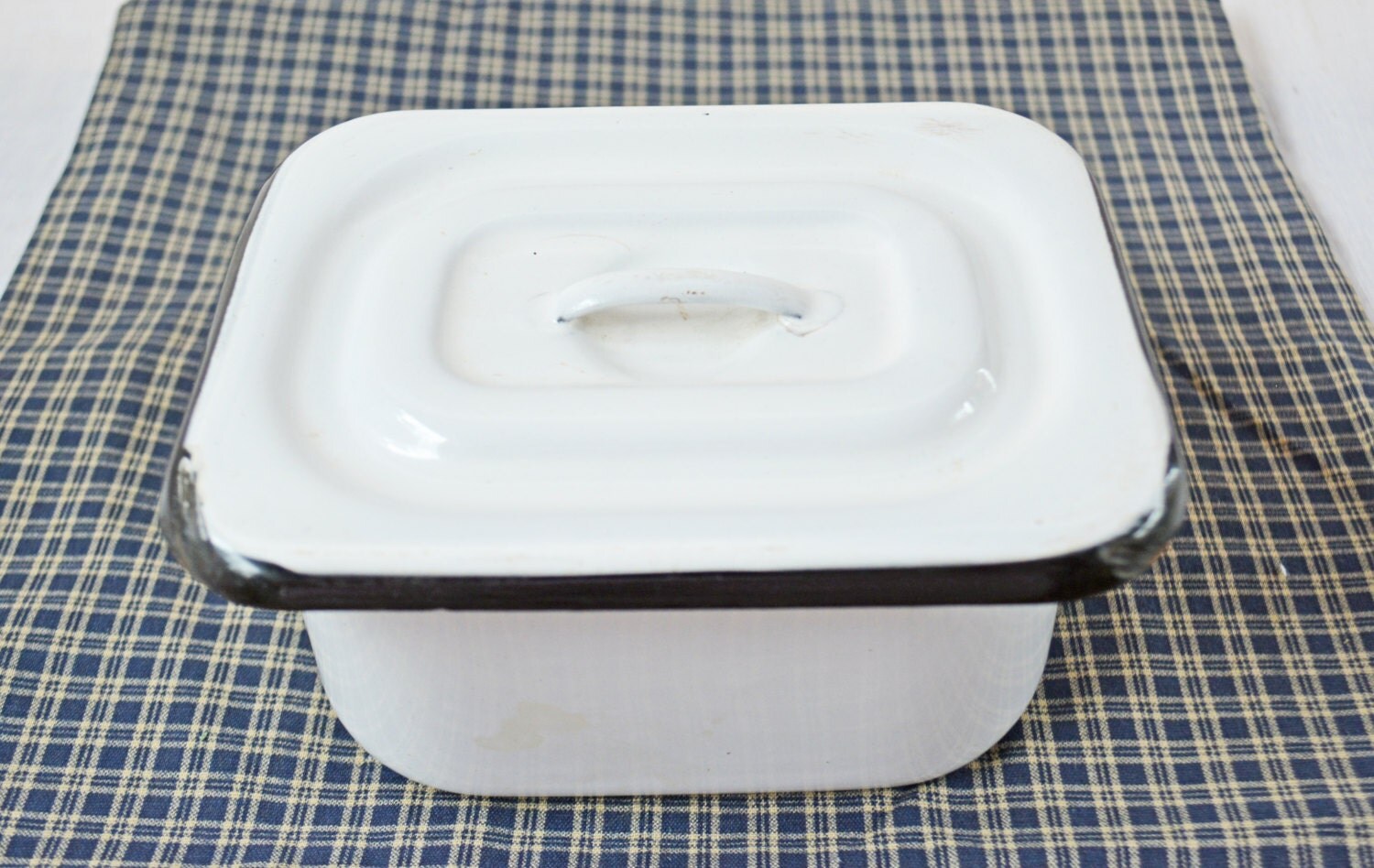 Vintage Enamel Square Pan White Enamelware Lid by Vintassentials