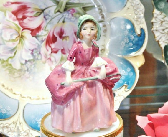 Figurine Royal Doulton Bo Peep 1937 Made In England Bone China First 1st Edition Issue Discontinued English Porcelain Nursery Rhymes Retired