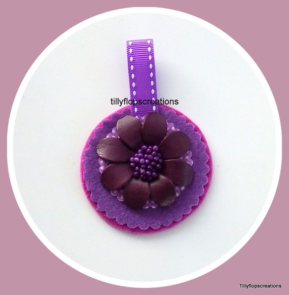 Purple Leather and Felt Flower Keyring. by Tillyflopscreations