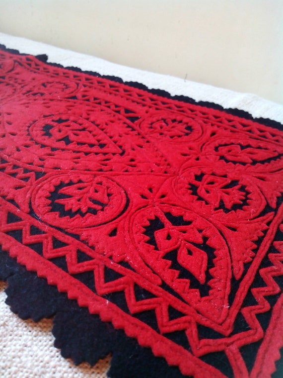 Red black traditional Hungarian felt applique table runner