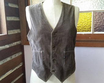 Vintage seventies brown cord Levis vest size small