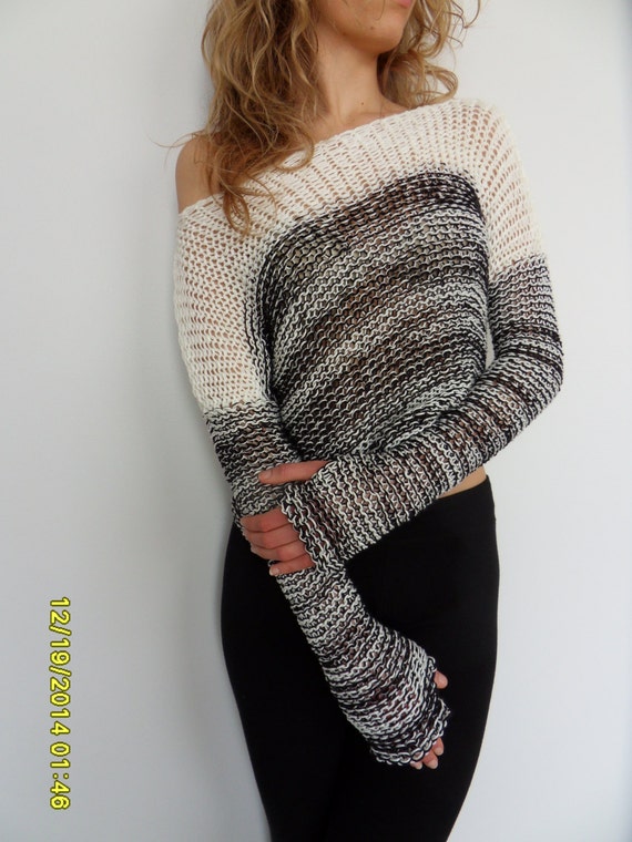 Cropped knit sweater. Loose knit crop top. by RoseUniqueStyle