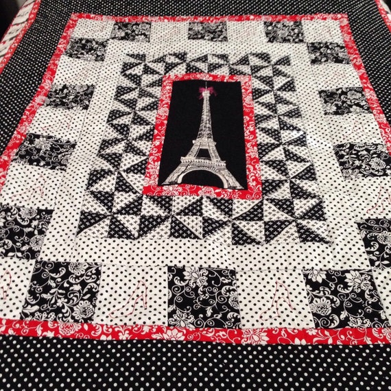 eiffel-tower-paris-quilt