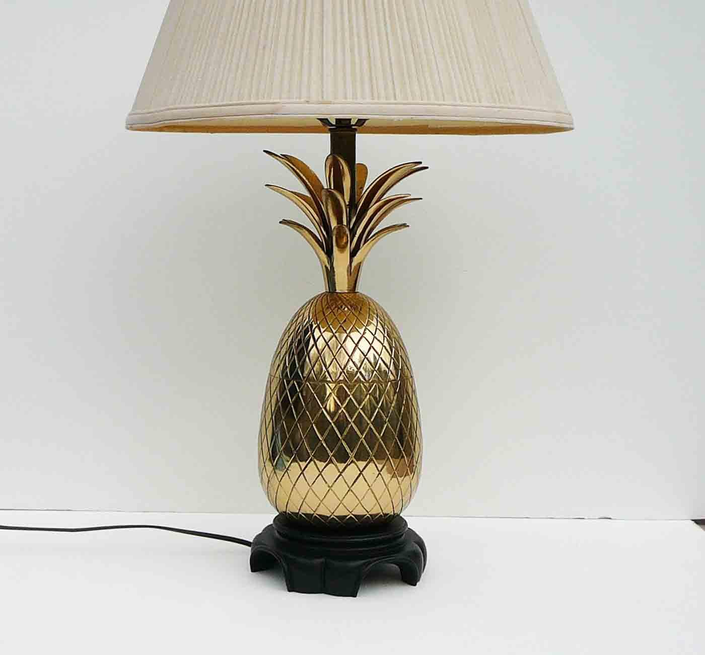 Vintage Large Brass Pineapple Lamp Hollywood Regency Mid