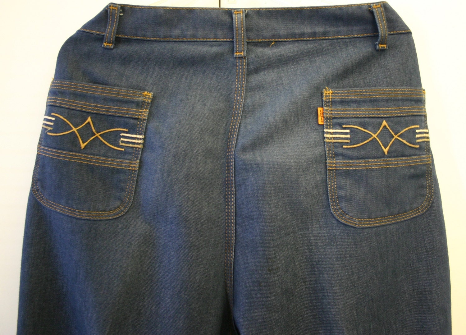 levis bell bottoms mens