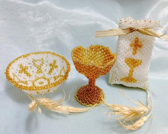 Schemes for Communion Favors