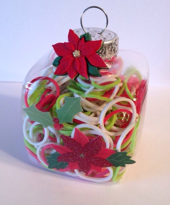 items similar to christmas poinsettia rainbow loom items similar to christmas poinsettia rainbow loom