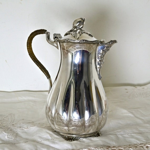 Wm Rogers Silverplate Coffee Pot or Teapot by FeltersCottage