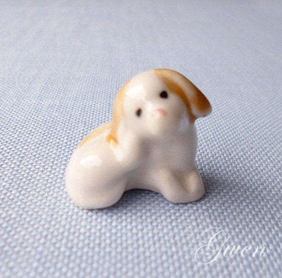 Vintage Tiny small puppy 1 Dog Figurine Bone by MiniCollectible