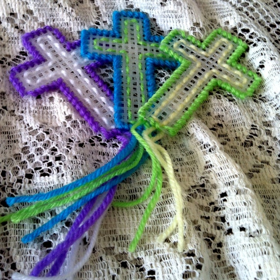 Items similar to Plastic canvas cross bookmark pack on Etsy