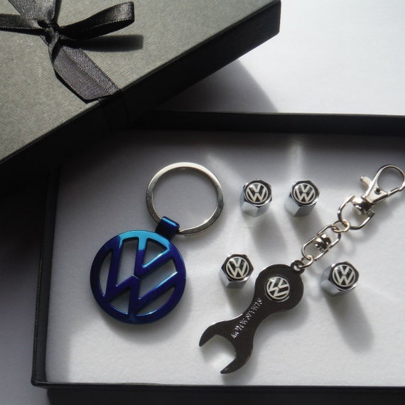VW Volkswagen High Quality Gift Box Set Keychain by AutoArtMike
