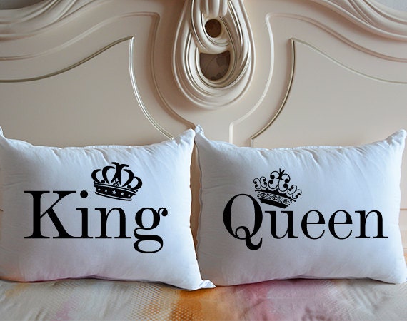 queen pillow size