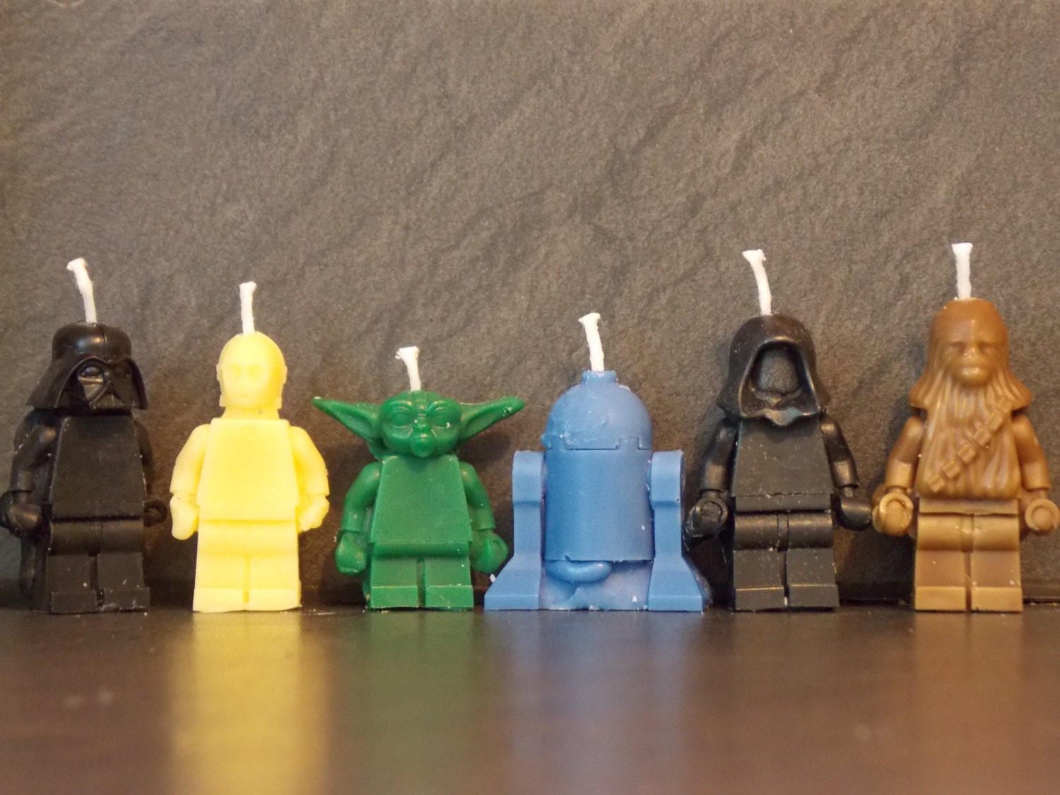 Starwars birthday candles x 6