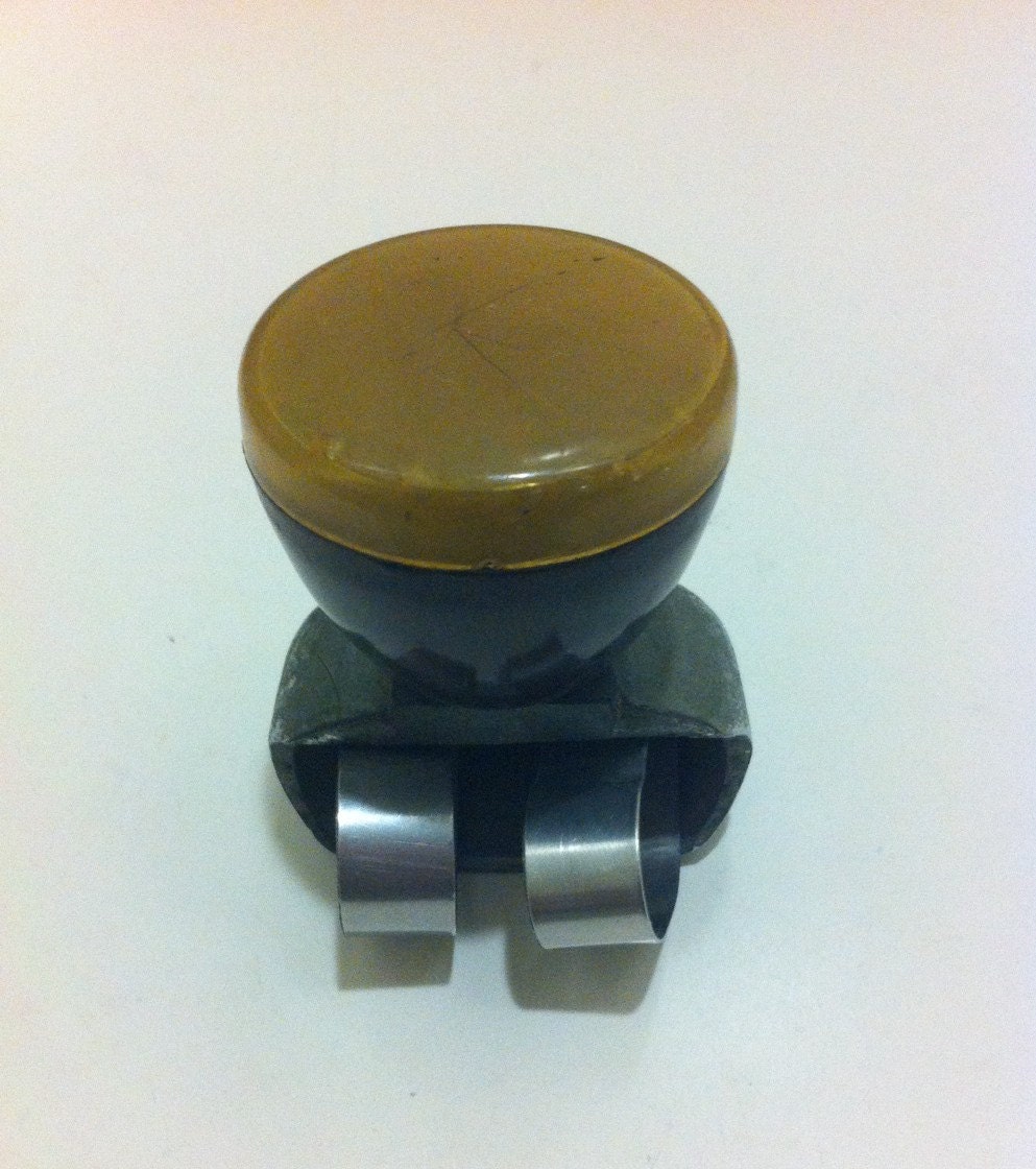 Vintage, bakelite, two toned, steering wheel knob, steering wheel