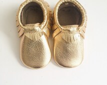 Popular items for baby girl shoes on Etsy