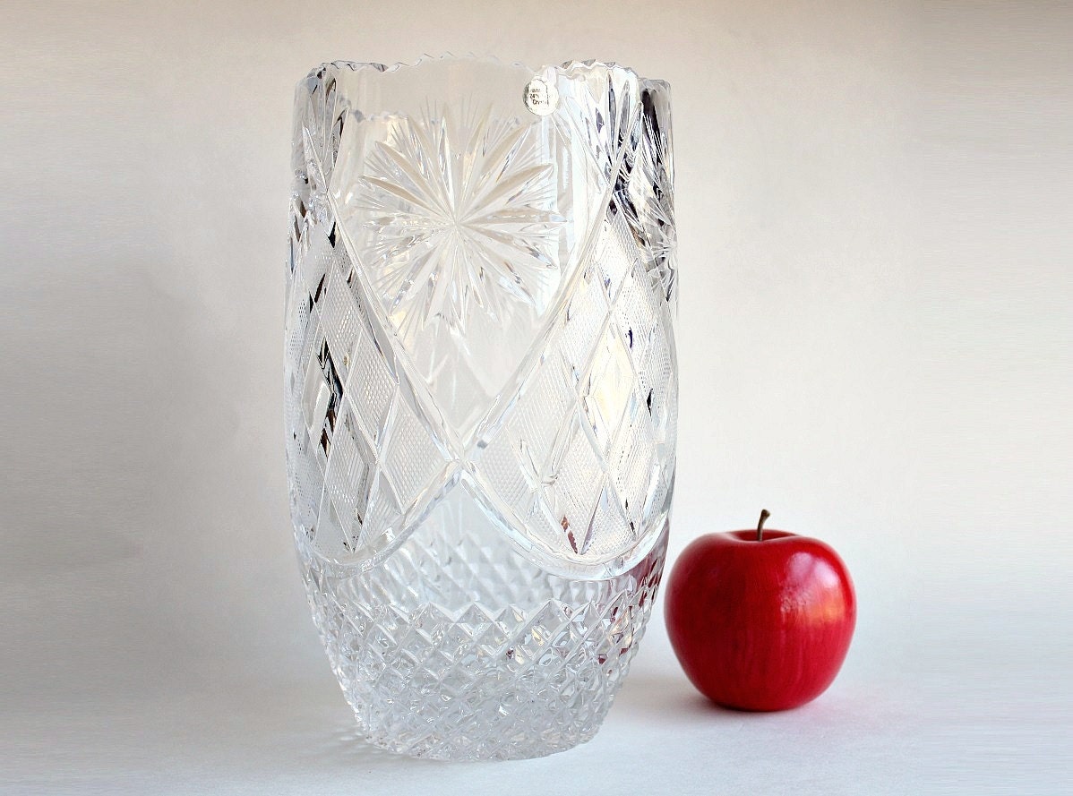Large Russian 24 Lead Crystal Vase Vintage Hand Cut Diamond