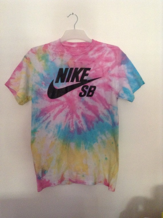 nike tie die shirt